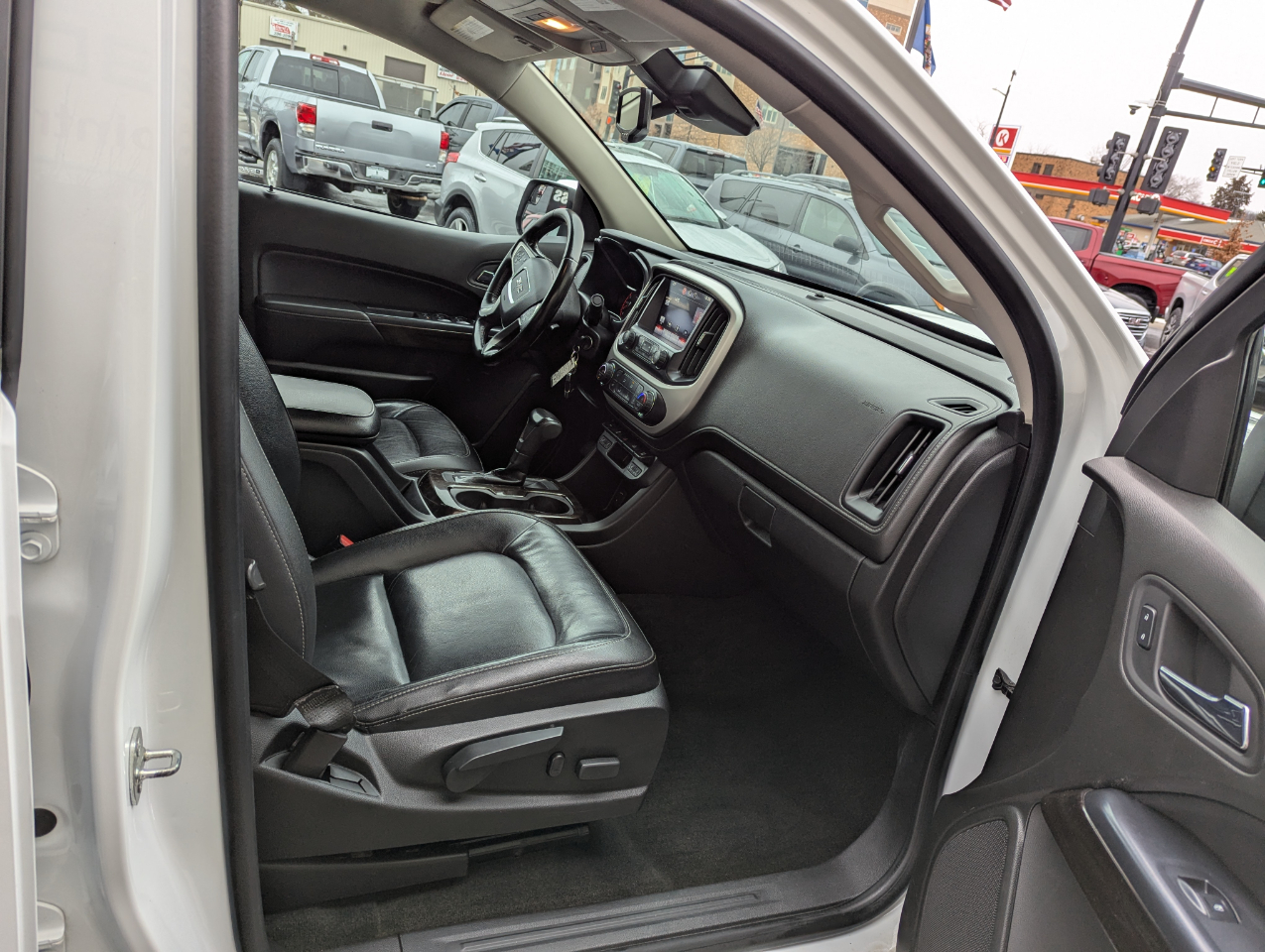 GMC Canyon 4WD Crew Cab 128.3" SLT 2015