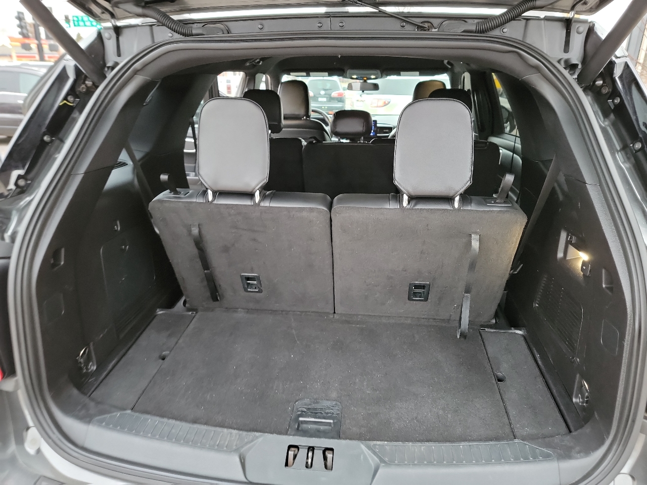 Ford Explorer XLT 4WD 2020