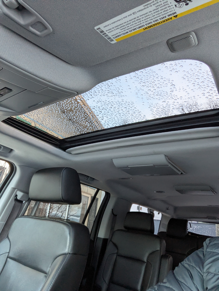 Chevrolet Suburban 4WD 4dr 1500 LTZ 2016