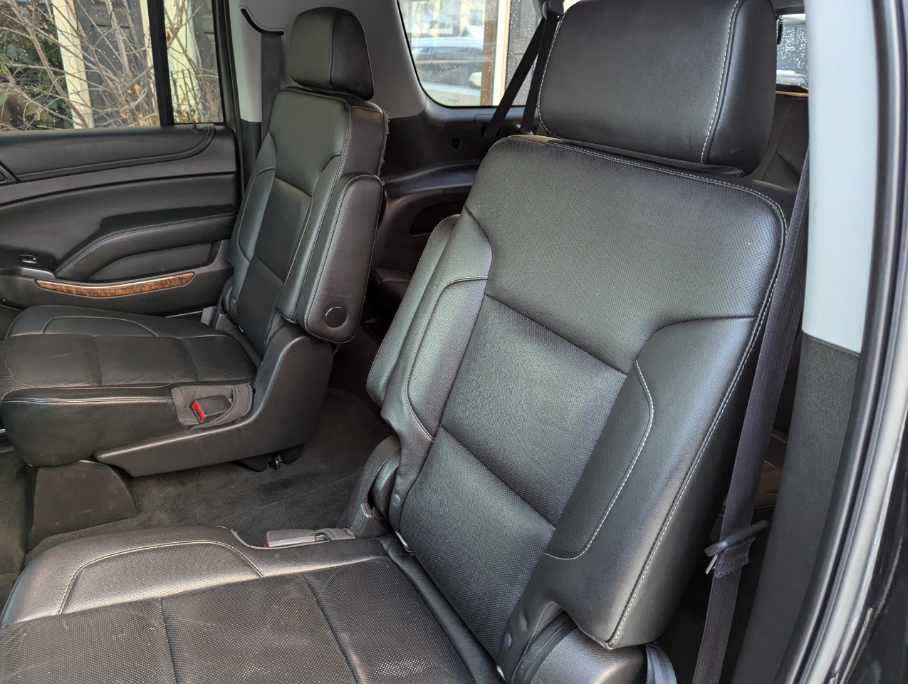 Chevrolet Suburban 4WD 4dr 1500 LTZ 2016