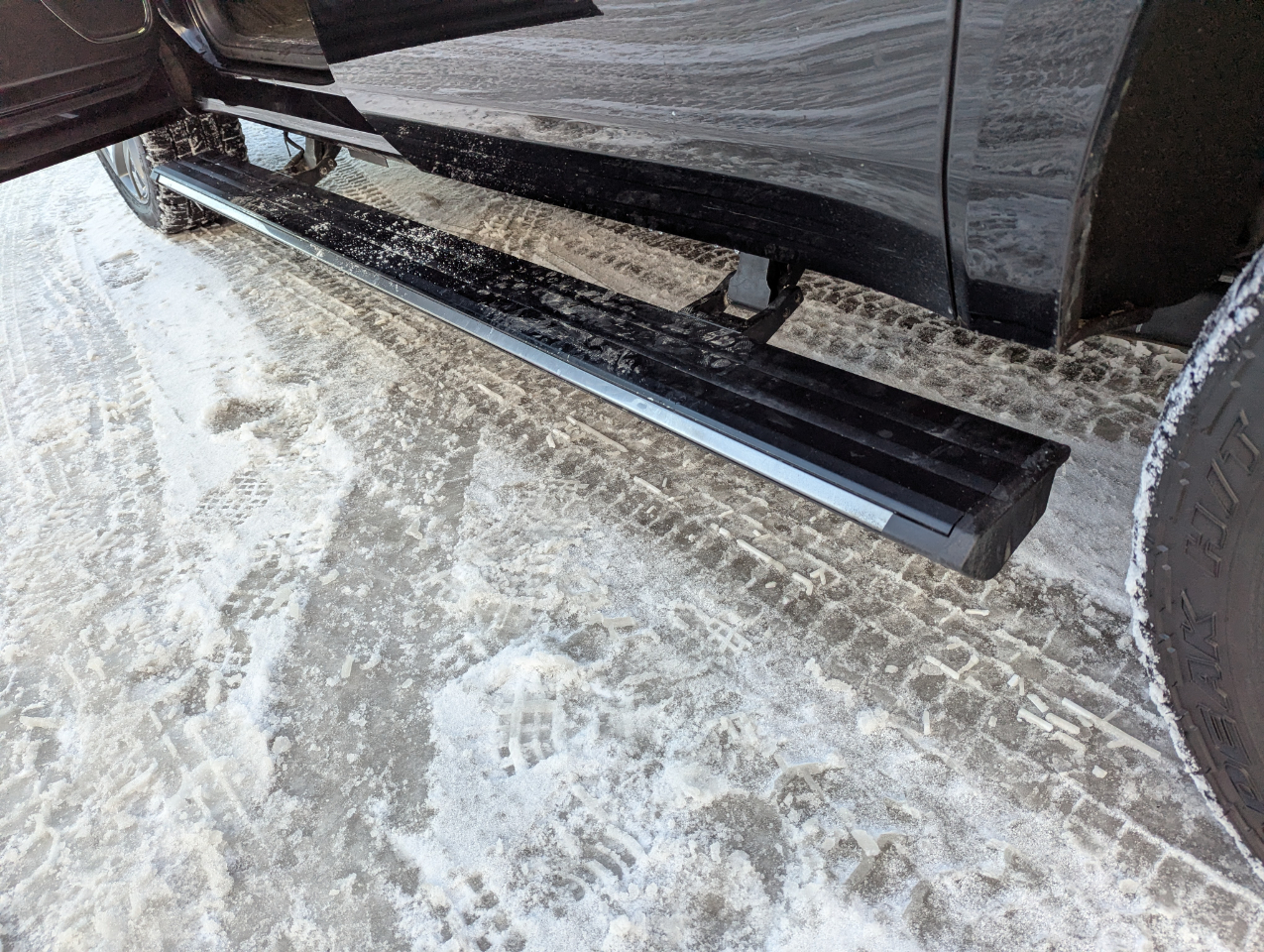 Chevrolet Suburban 4WD 4dr 1500 LTZ 2016