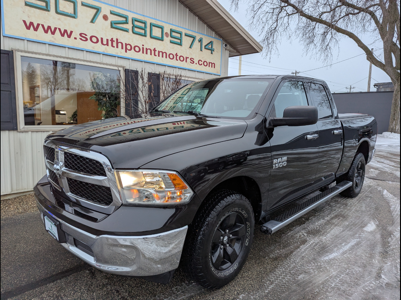 2017 RAM Ram 1500 Pickup SLT's photo