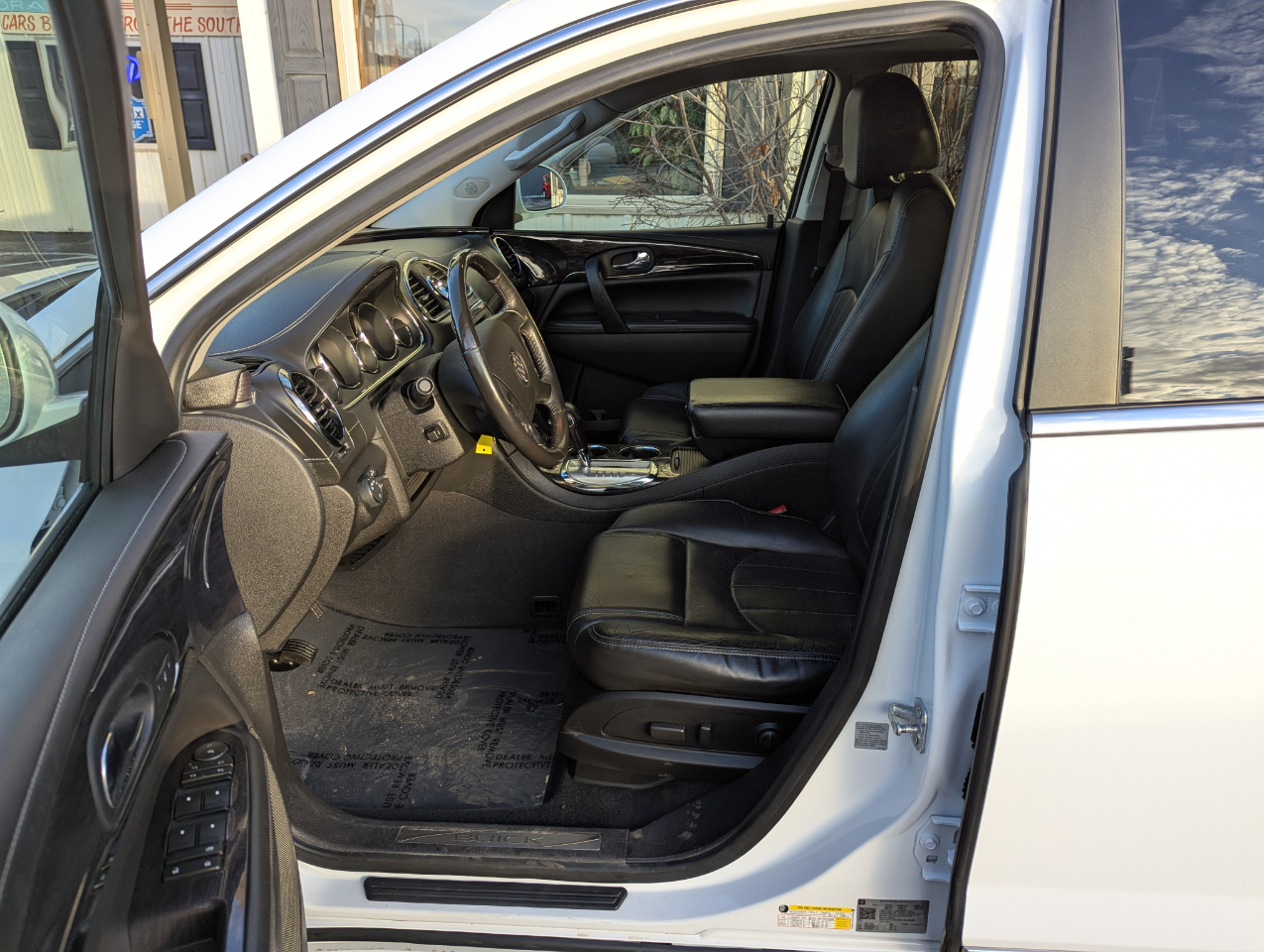 Buick Enclave AWD 4dr Premium 2017