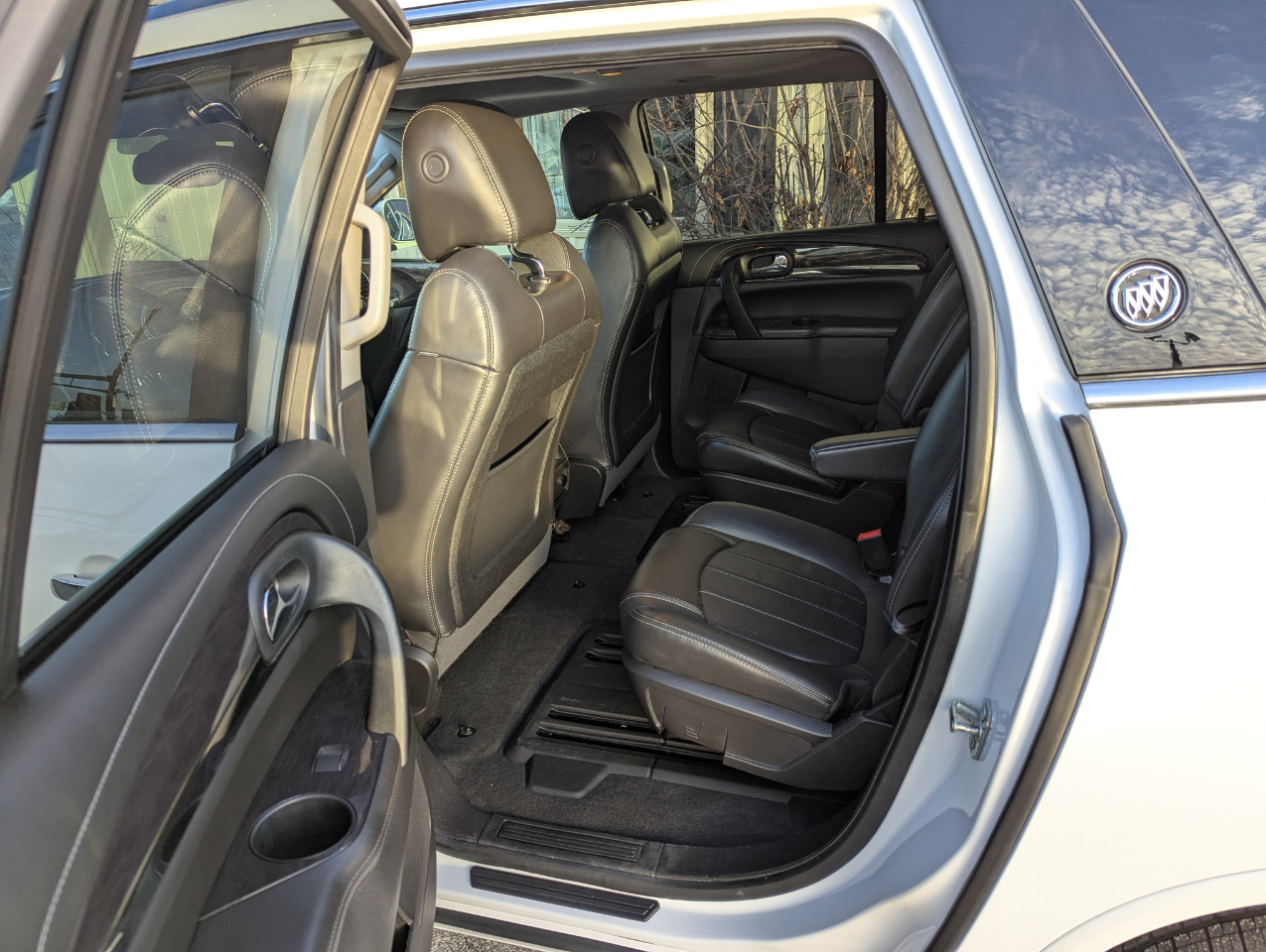 Buick Enclave AWD 4dr Premium 2017