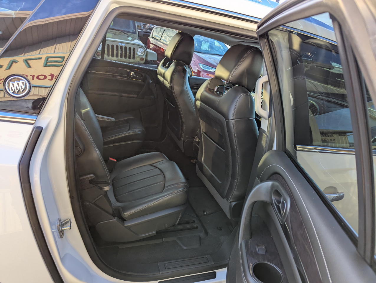 Buick Enclave AWD 4dr Premium 2017