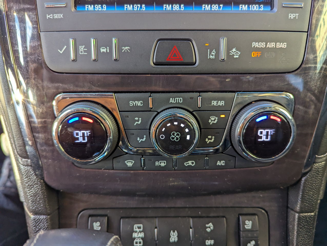 Buick Enclave AWD 4dr Premium 2017