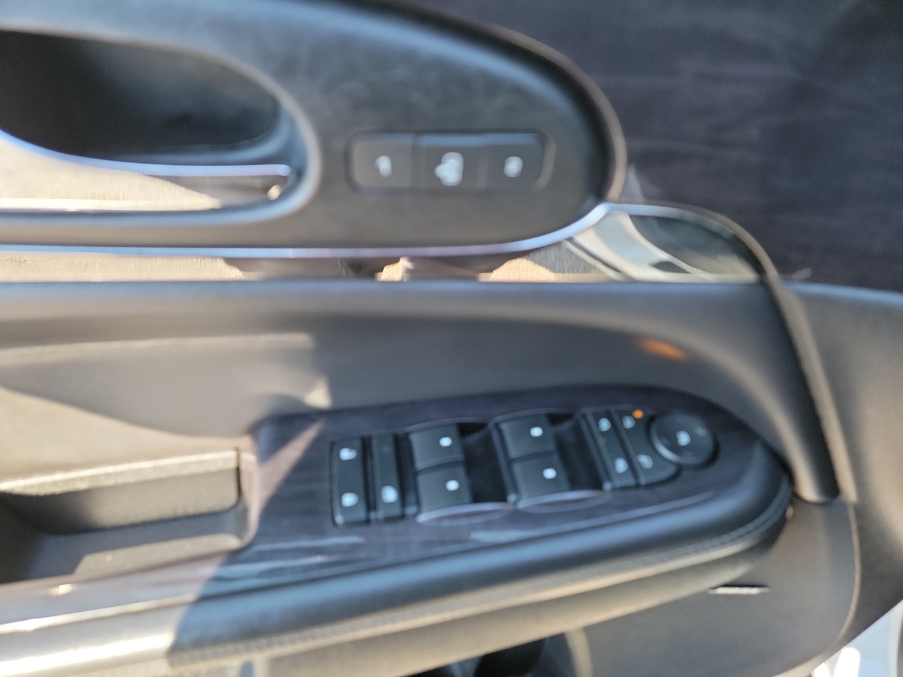 Buick Enclave AWD 4dr Premium 2017