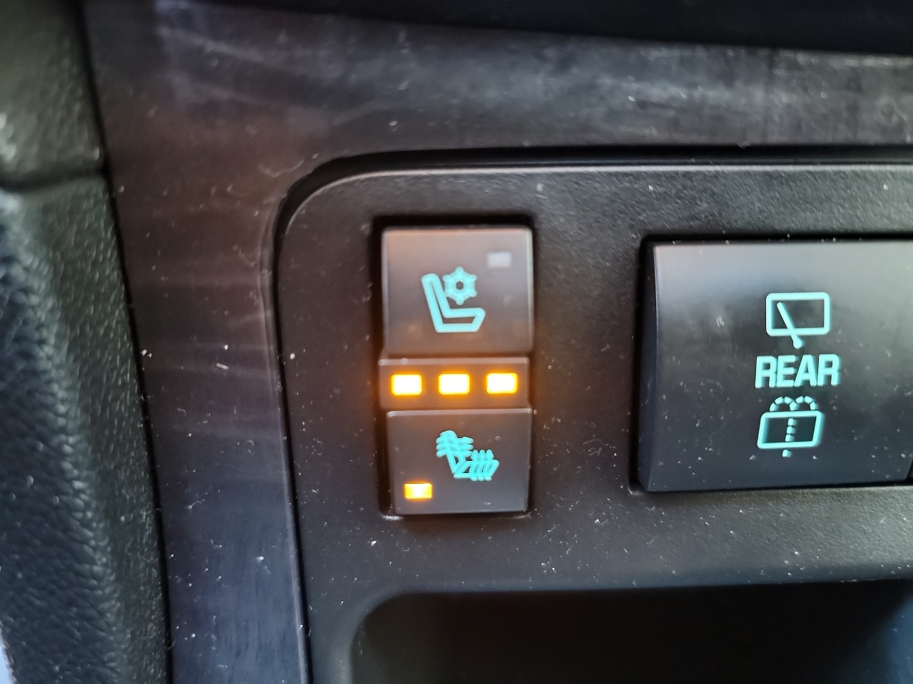 Buick Enclave AWD 4dr Premium 2017