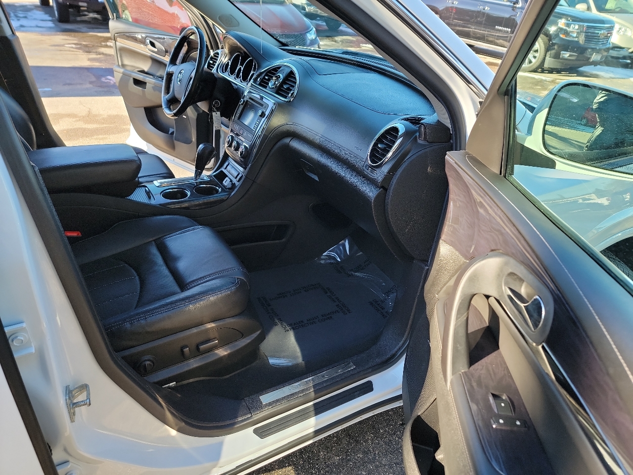 Buick Enclave AWD 4dr Premium 2017