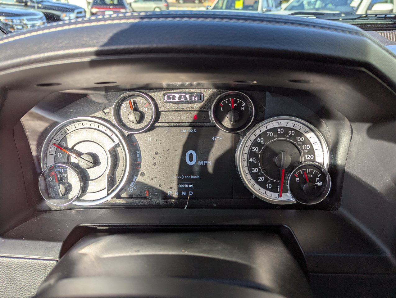 RAM 1500 Laramie 4x4 Crew Cab 5'7" Box 2017