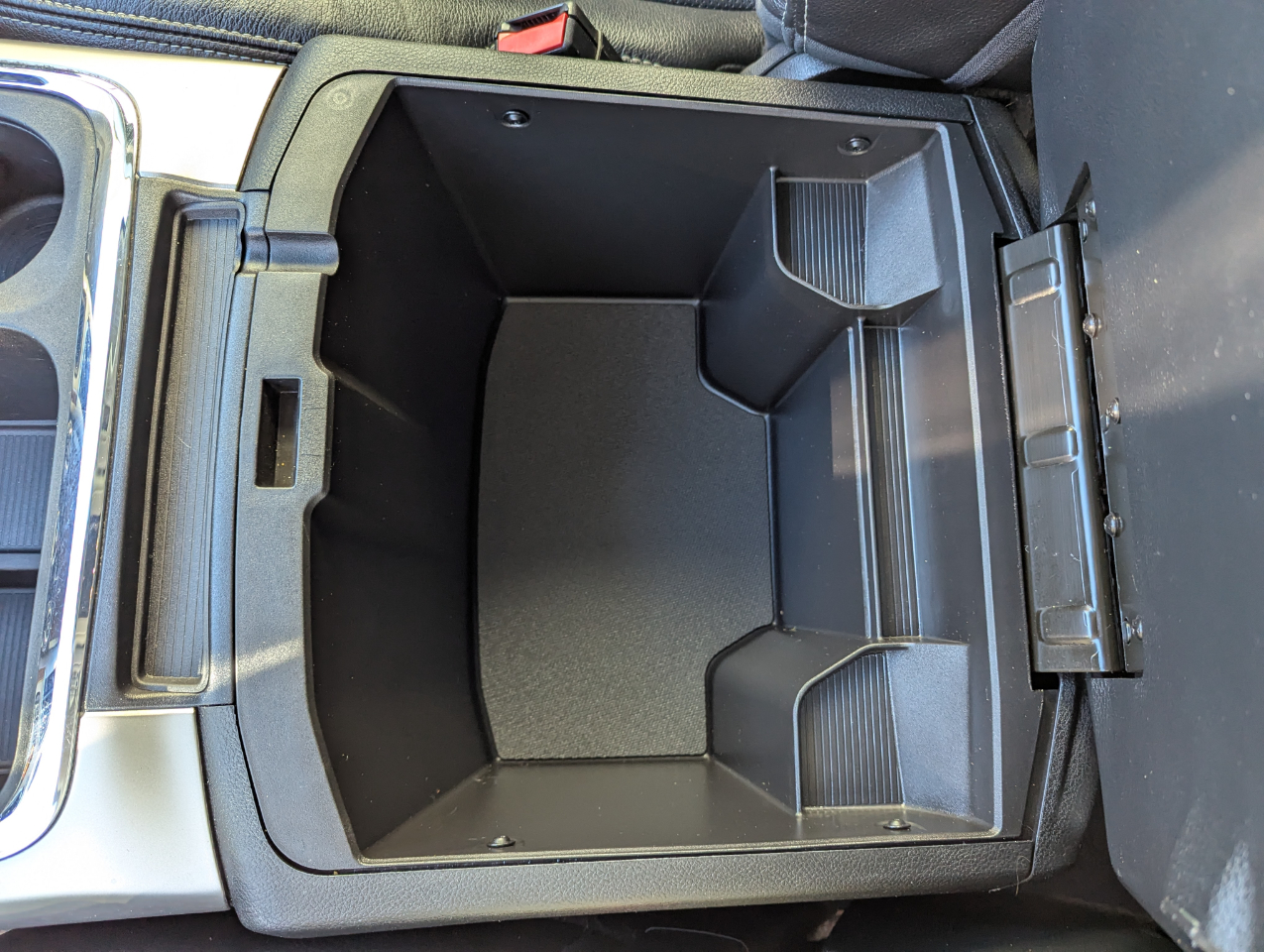 RAM 1500 Laramie 4x4 Crew Cab 5'7" Box 2017