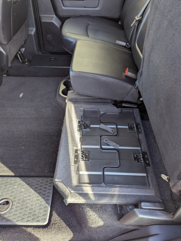 RAM 1500 Laramie 4x4 Crew Cab 5'7" Box 2017