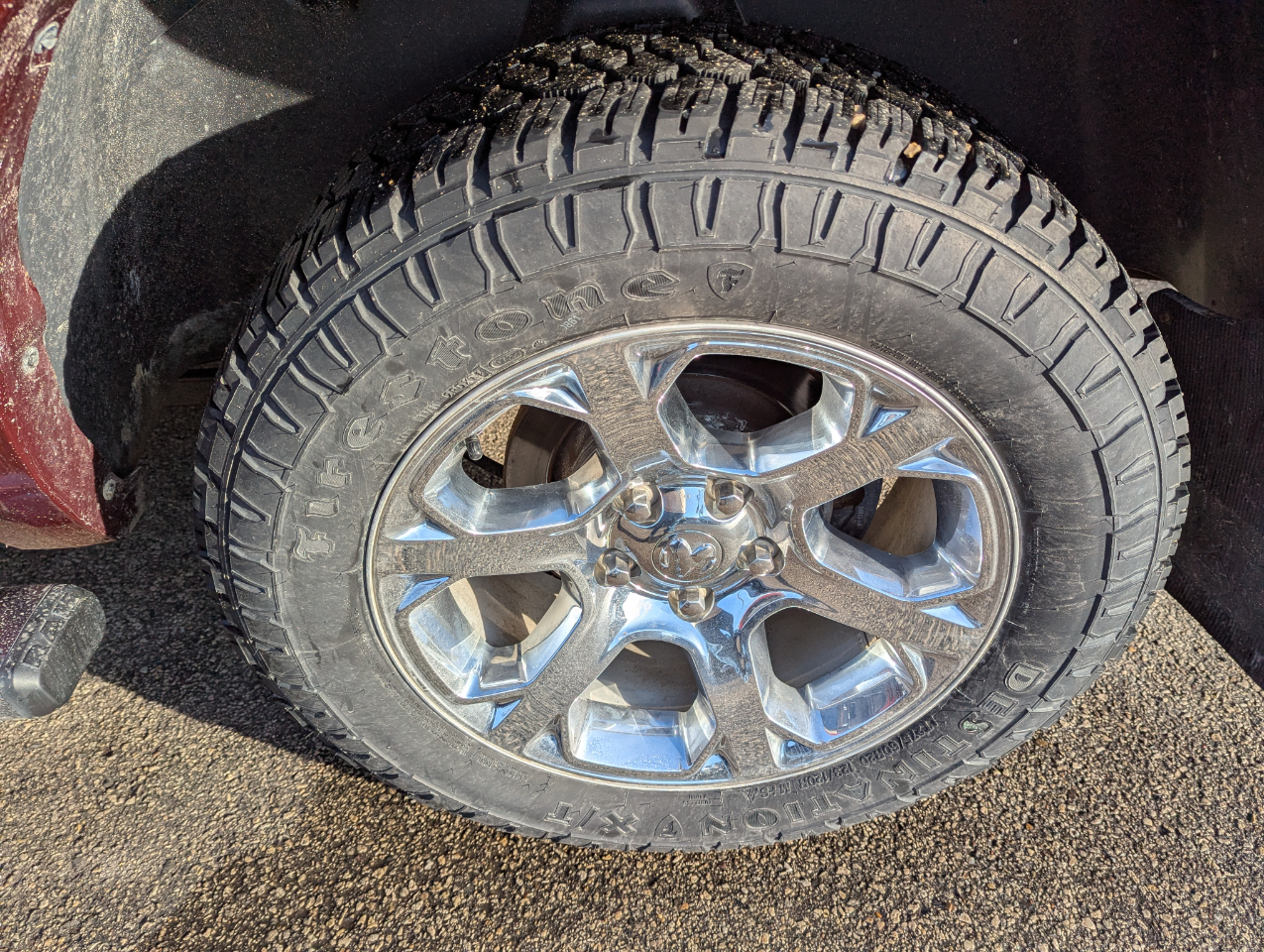 RAM 1500 Laramie 4x4 Crew Cab 5'7" Box 2017