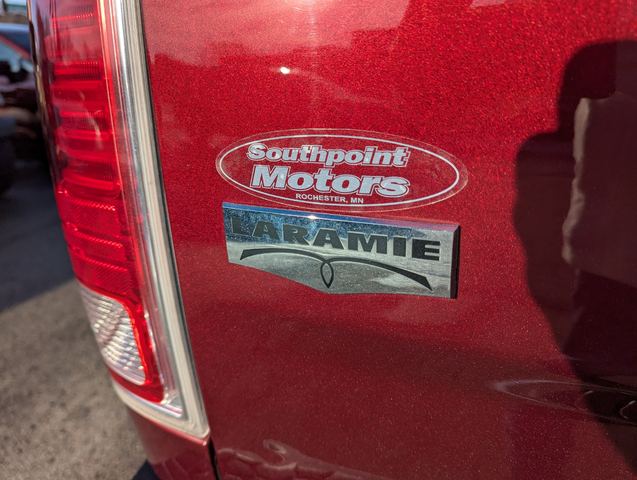 RAM 1500 Laramie 4x4 Crew Cab 5'7" Box 2017