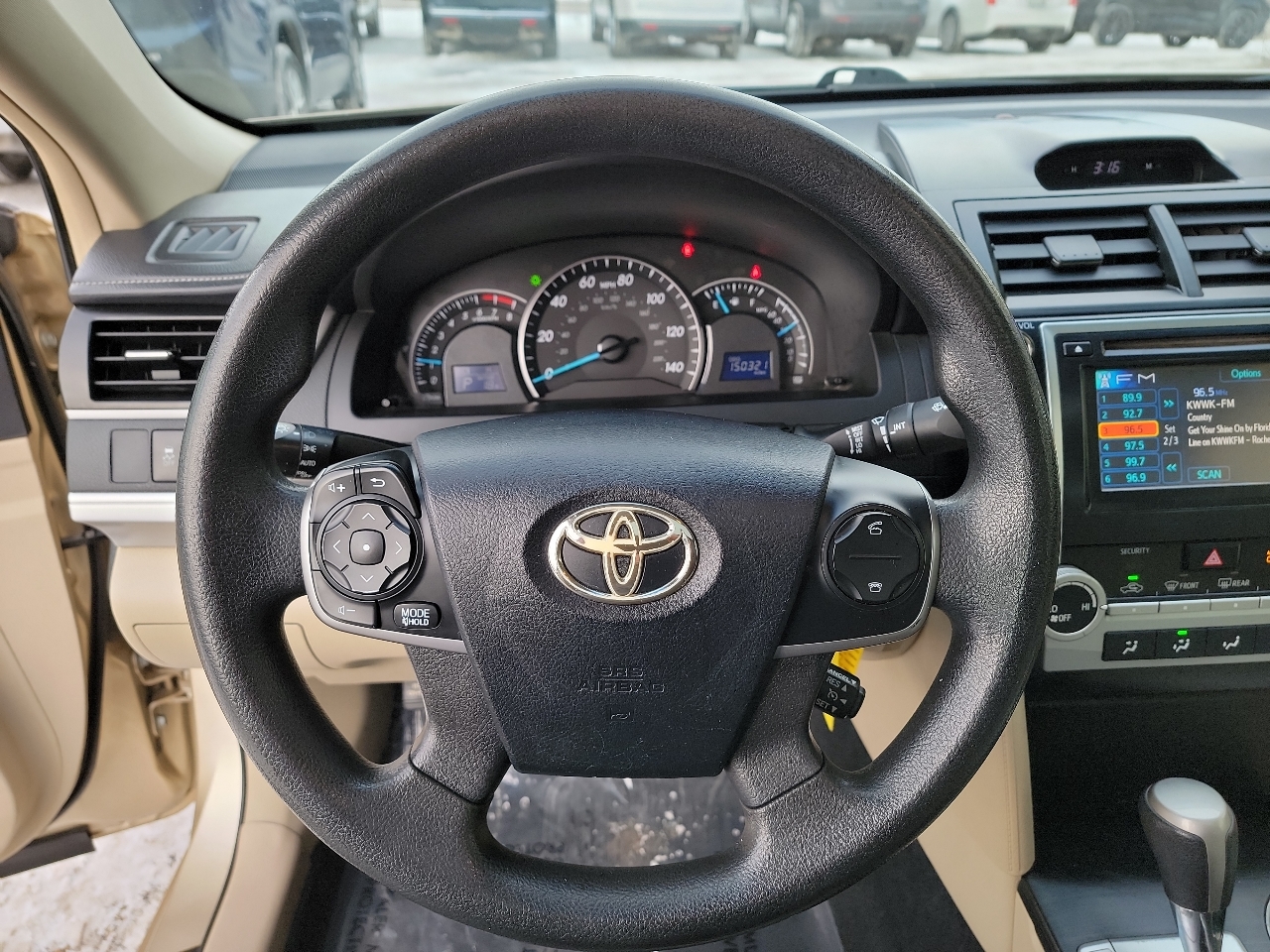 Toyota Camry 4dr Sdn I4 Auto LE (Natl) *Ltd Avail* 2012