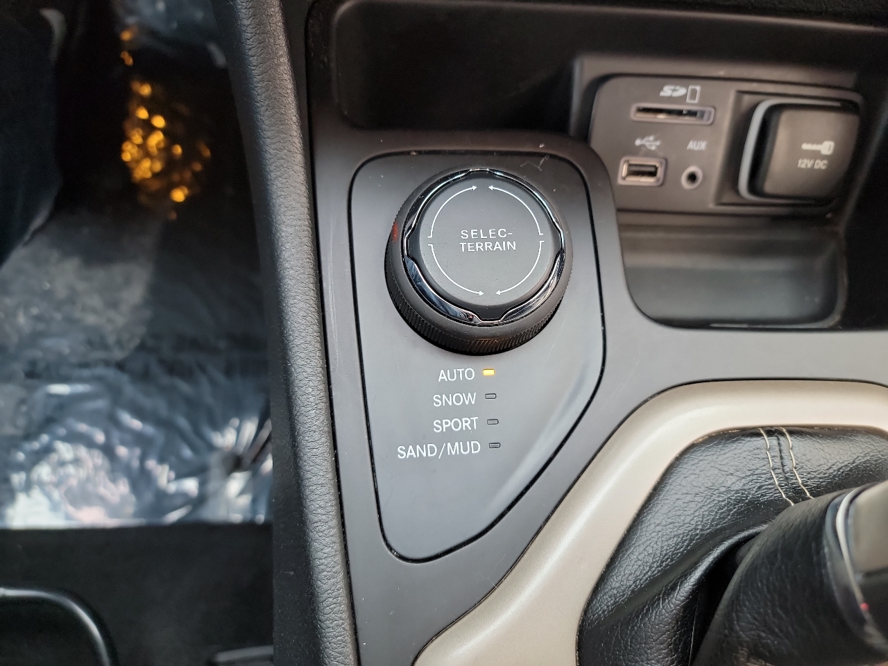 Jeep Cherokee 4WD 4dr Latitude 2015