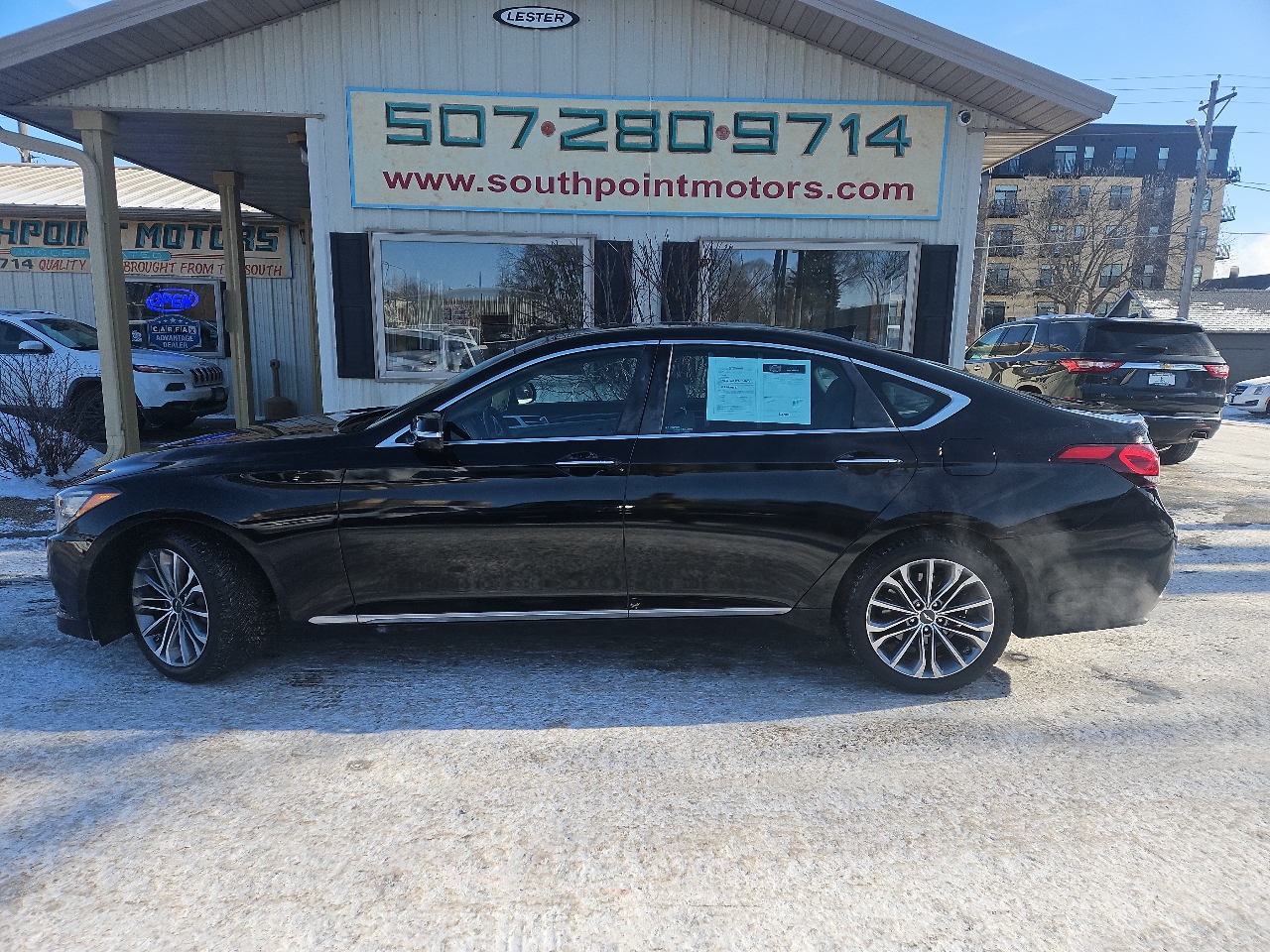 Hyundai Genesis 4dr Sdn V6 3.8L AWD 2015