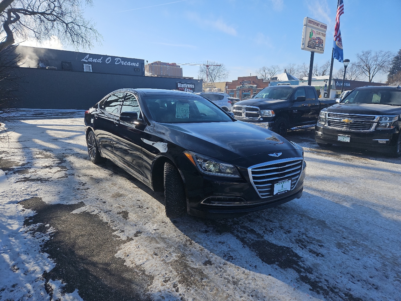 Hyundai Genesis 4dr Sdn V6 3.8L AWD 2015