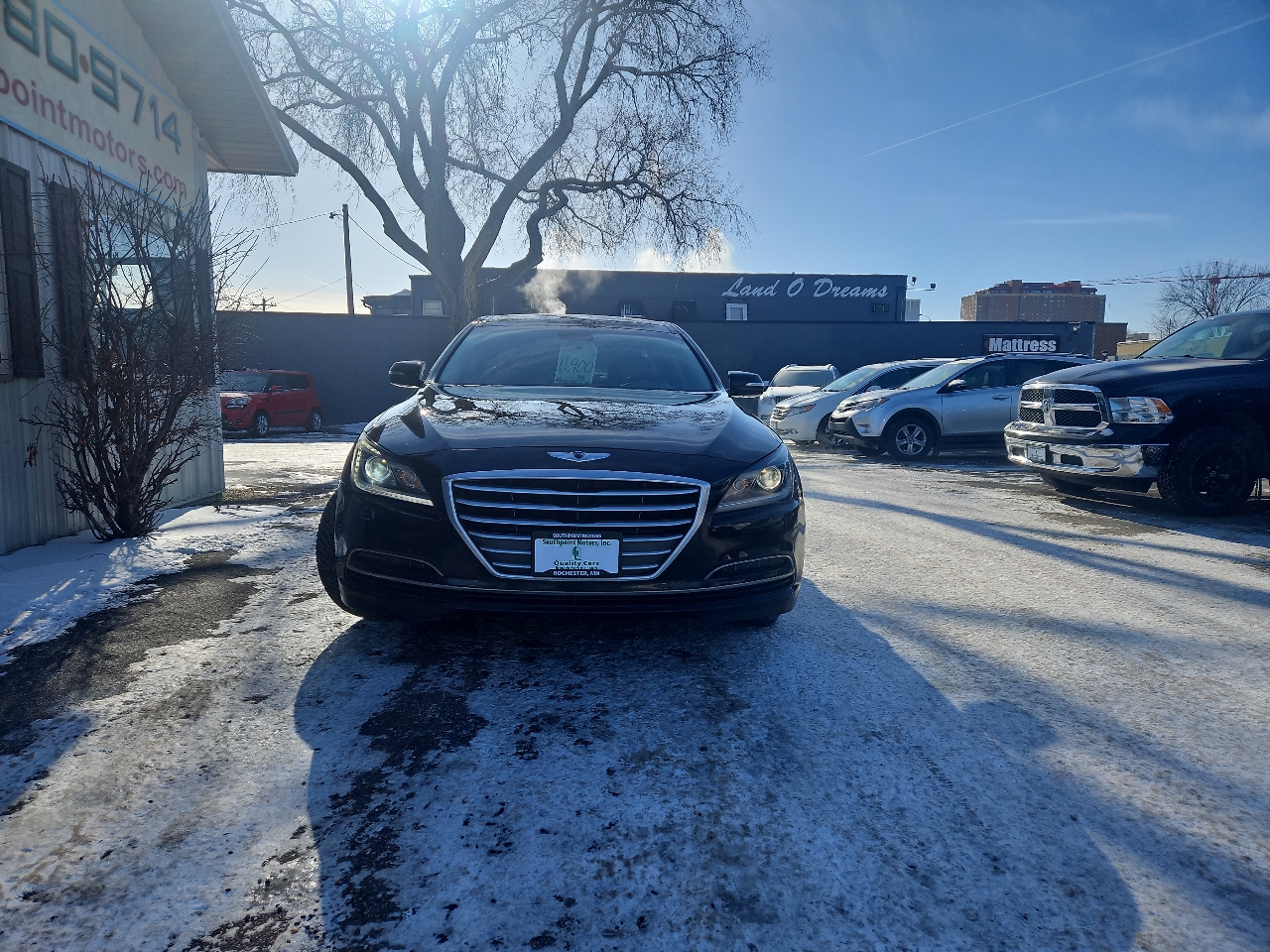 Hyundai Genesis 4dr Sdn V6 3.8L AWD 2015