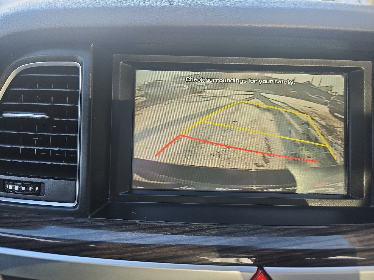 Hyundai Genesis 4dr Sdn V6 3.8L AWD 2015