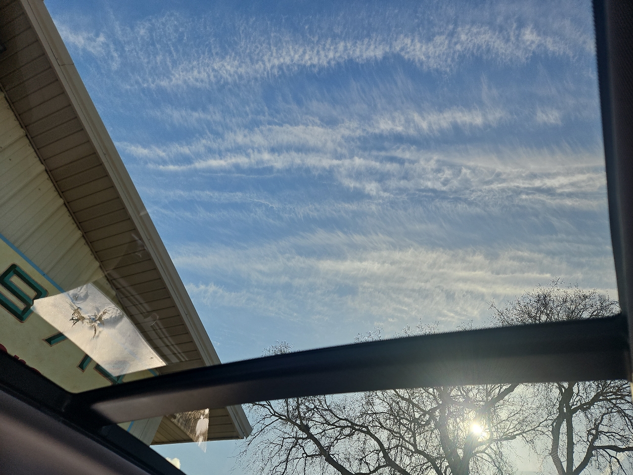 Hyundai Genesis 4dr Sdn V6 3.8L AWD 2015