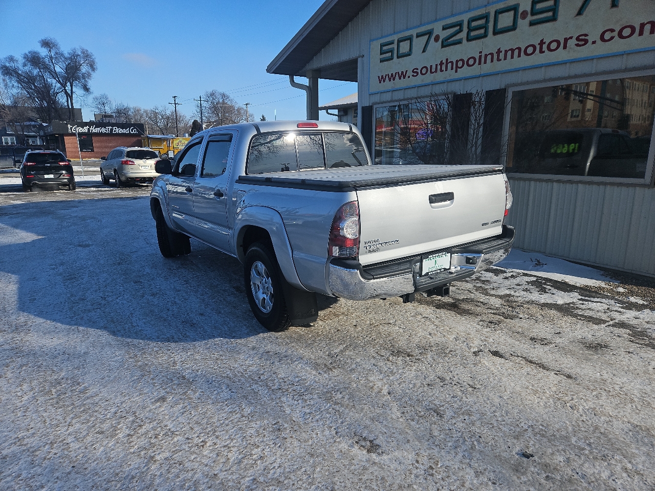 Toyota Tacoma 4WD Double V6 AT (Natl) 2011