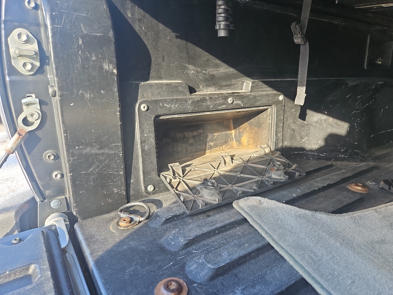 Toyota Tacoma 4WD Double V6 AT (Natl) 2011