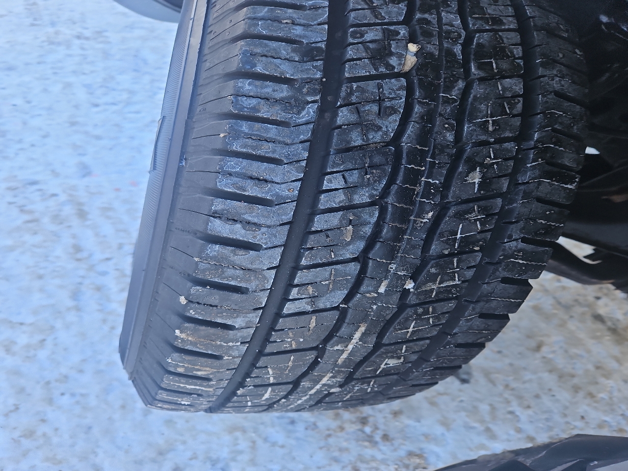 Toyota Tacoma 4WD Double V6 AT (Natl) 2011