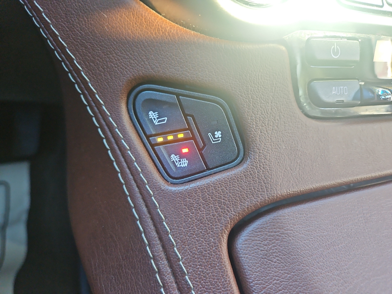 Chevrolet Tahoe 4WD 4dr Premier 2017