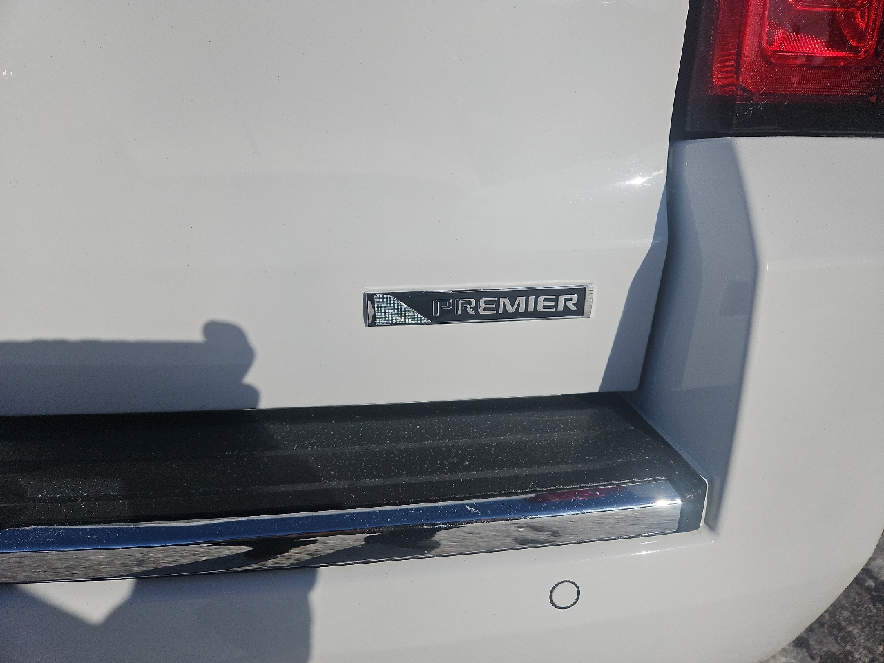 Chevrolet Tahoe 4WD 4dr Premier 2017