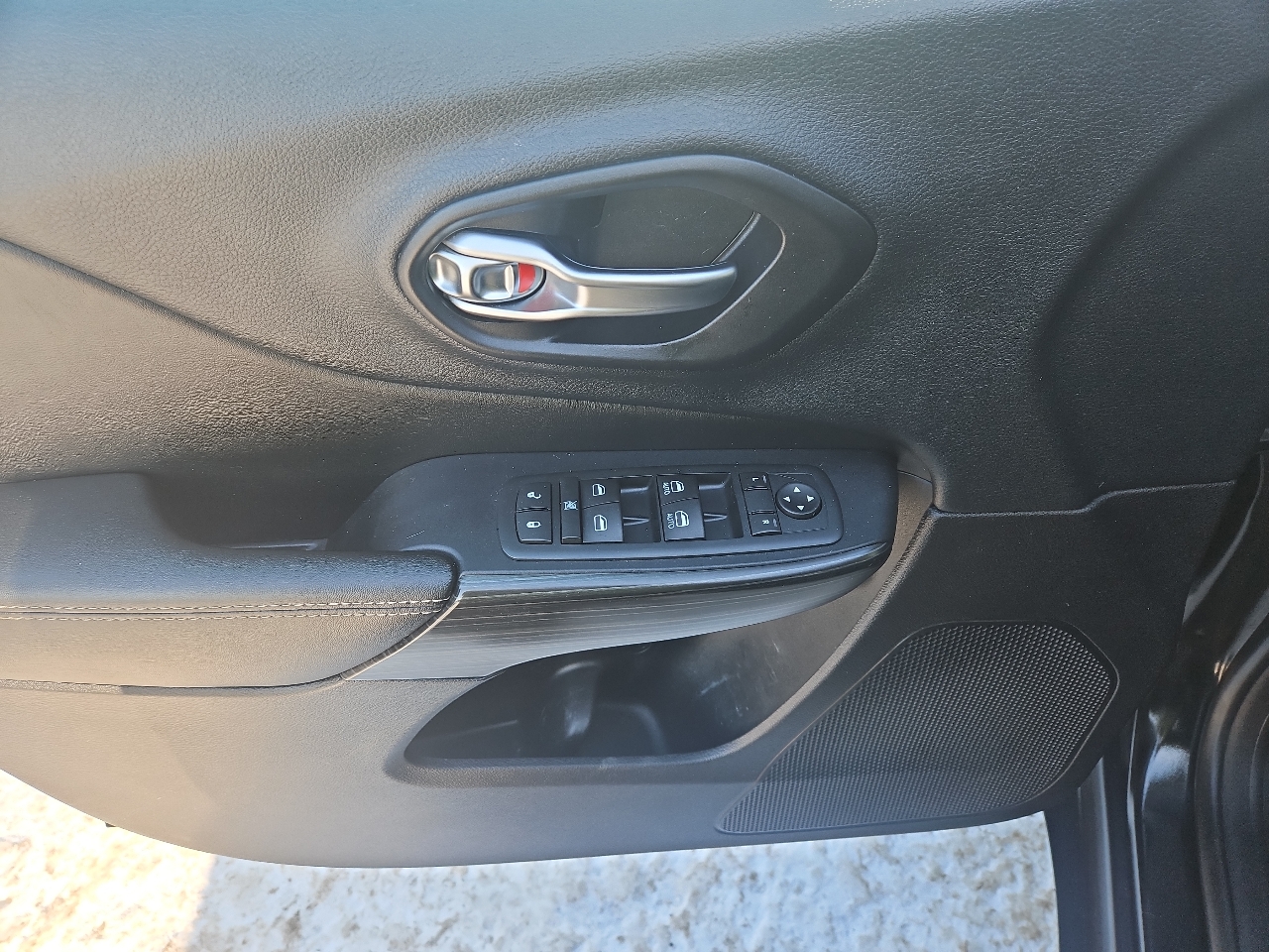 Jeep Cherokee 4WD 4dr Limited 2016