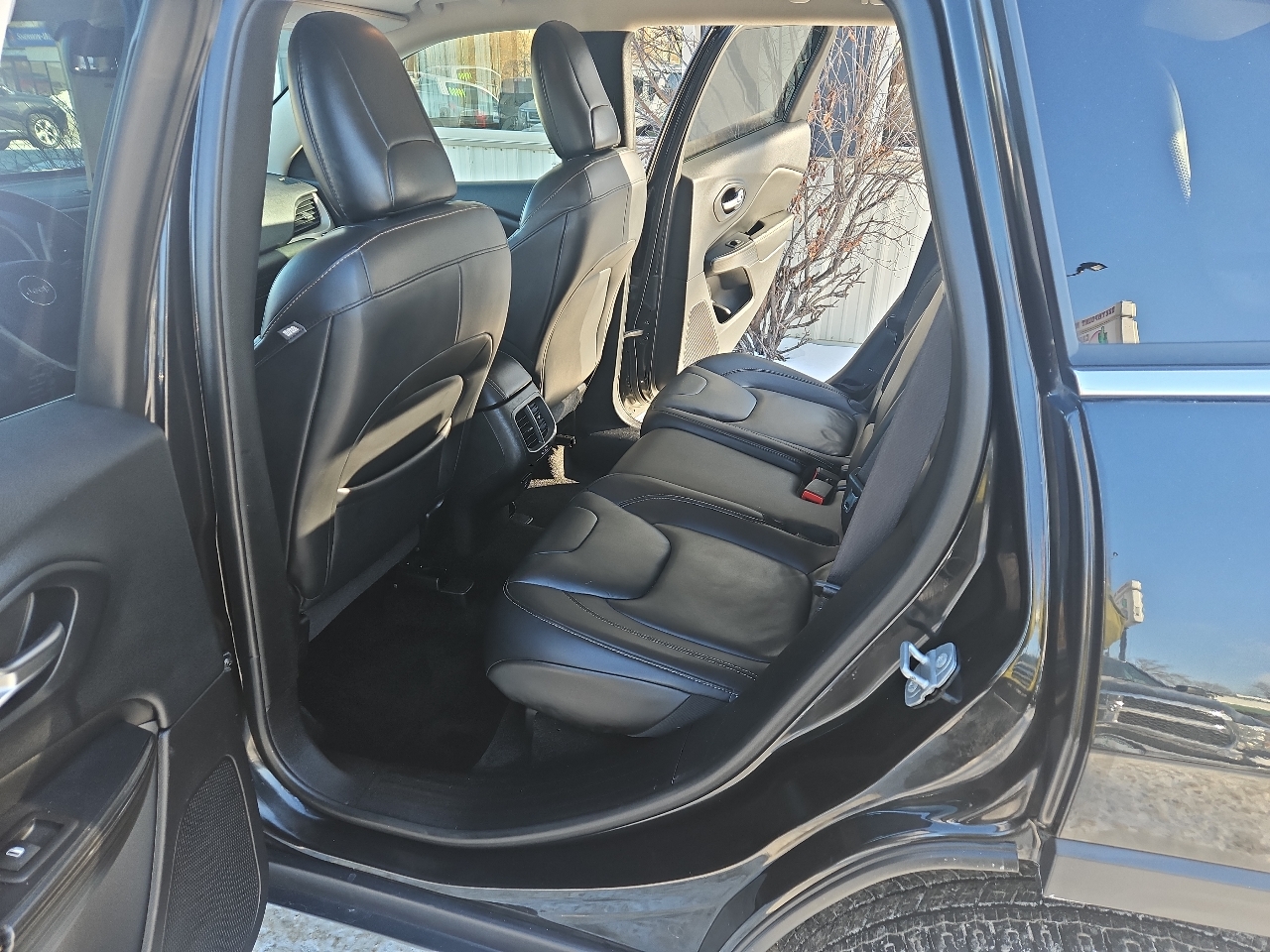 Jeep Cherokee 4WD 4dr Limited 2016