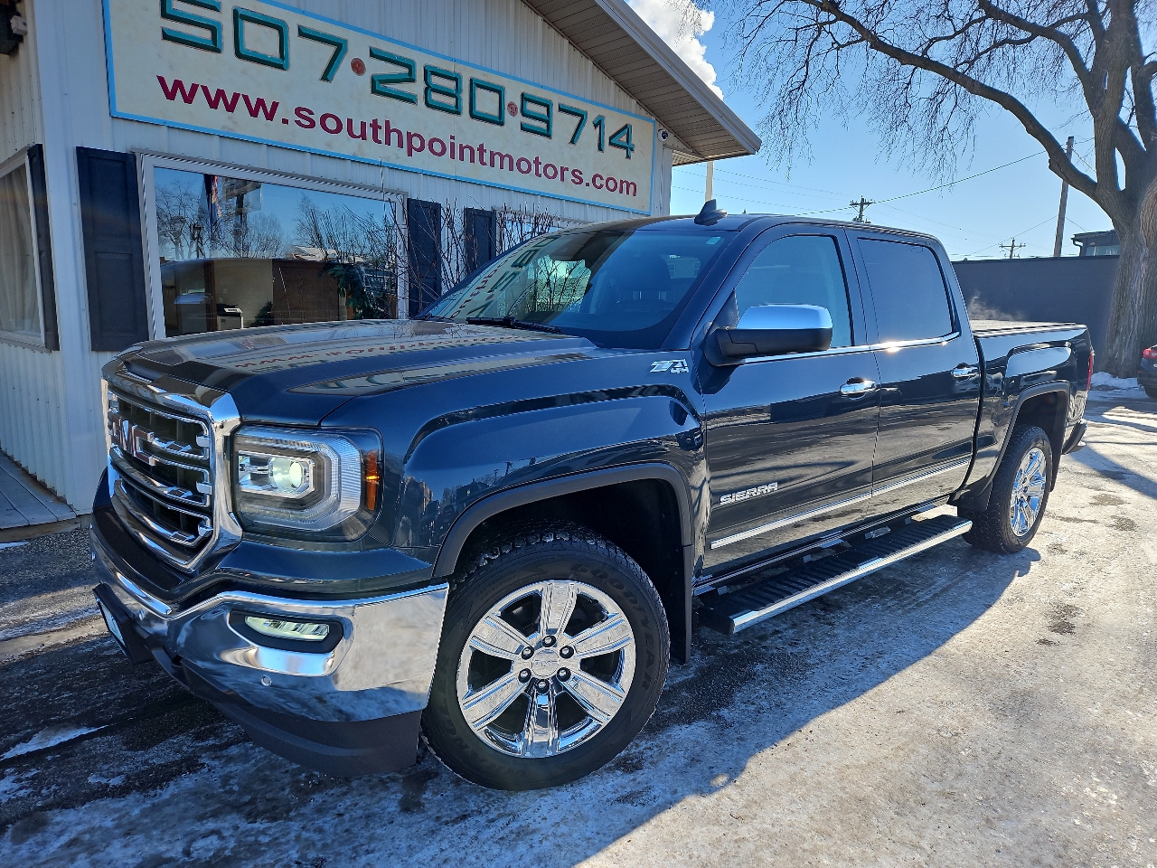 2018 GMC Sierra 1500 4WD Crew Cab 143.5" SLT
