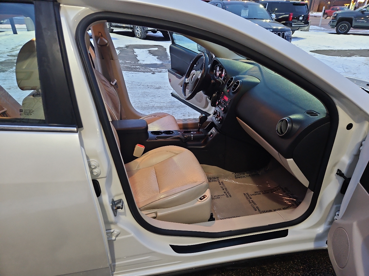 Pontiac G6 4dr Sdn GT w/1SA *Ltd Avail* 2009