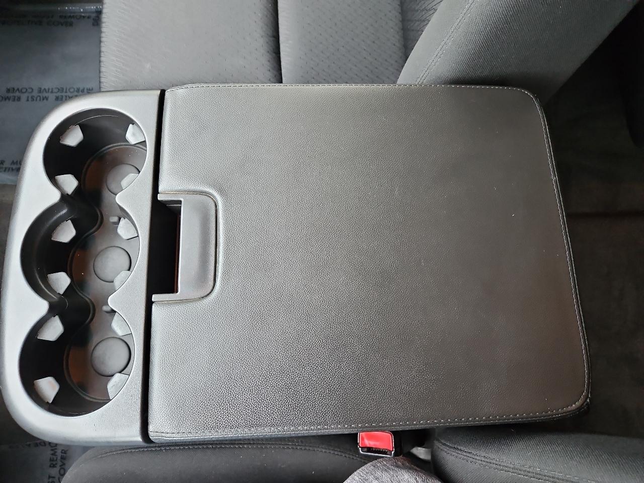 Chevrolet Silverado 2500HD 4WD Crew Cab 153.7" LT 2012