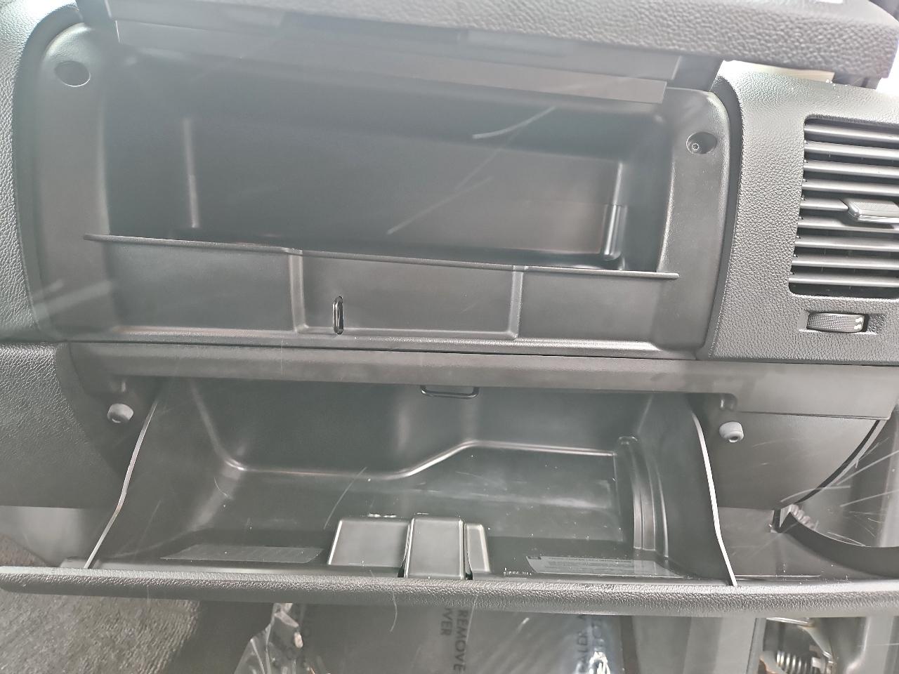 Chevrolet Silverado 2500HD 4WD Crew Cab 153.7" LT 2012