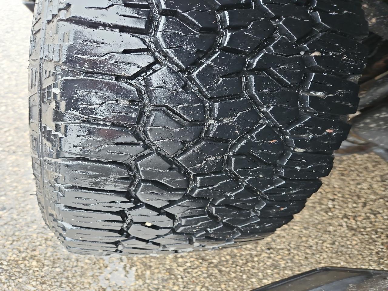 Chevrolet Silverado 2500HD 4WD Crew Cab 153.7" LT 2012