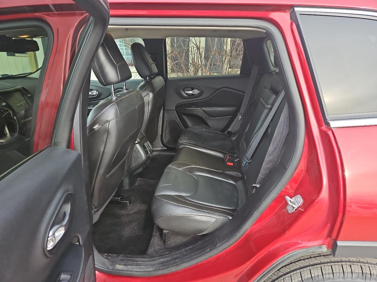 Jeep Cherokee 4WD 4dr Limited 2015