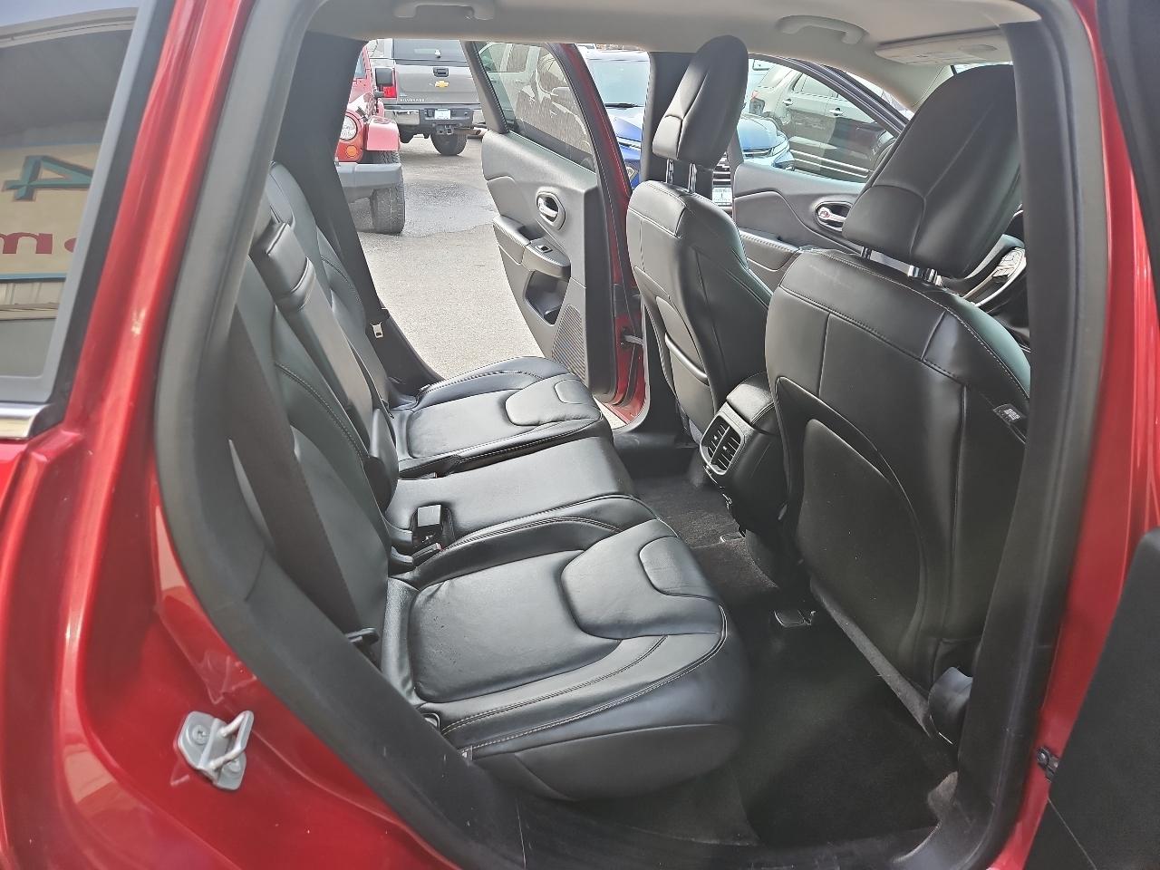 Jeep Cherokee 4WD 4dr Limited 2015