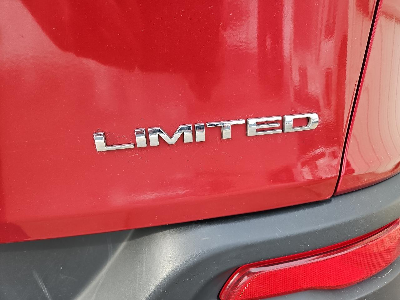 Jeep Cherokee 4WD 4dr Limited 2015