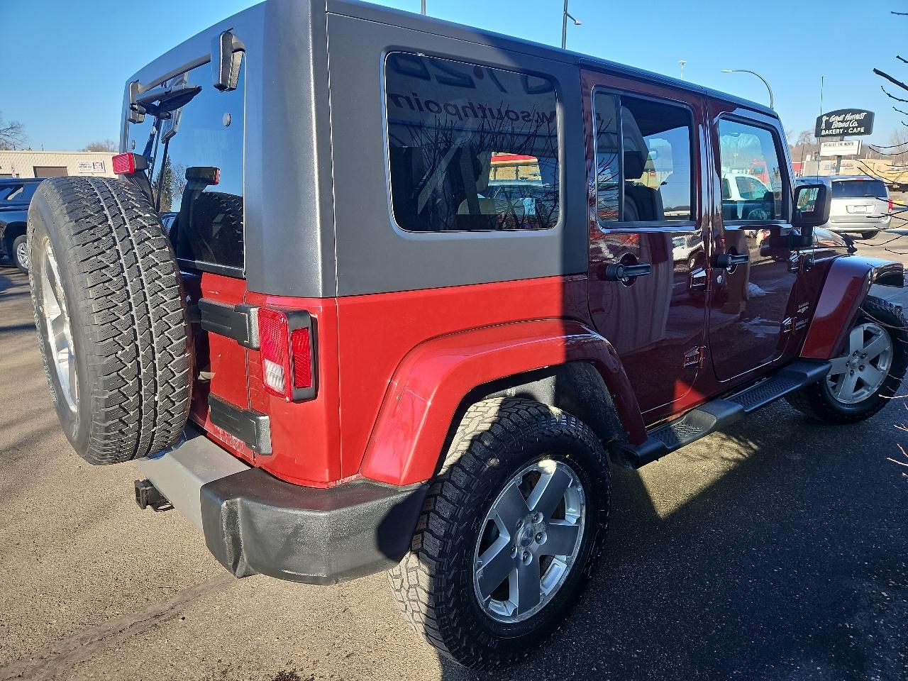 Jeep Wrangler 4WD 4dr Unlimited Sahara 2008