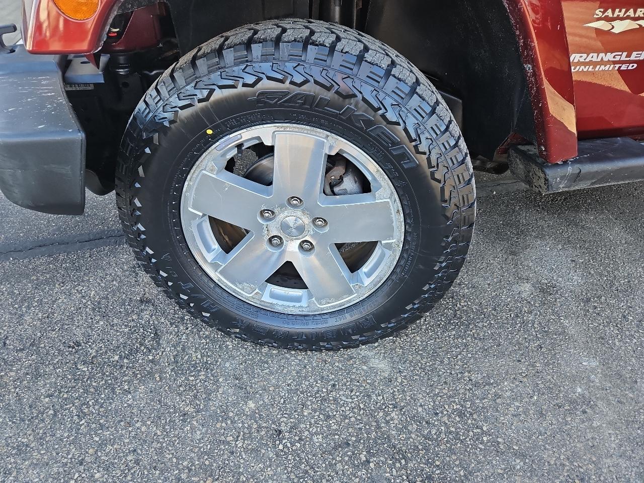 Jeep Wrangler 4WD 4dr Unlimited Sahara 2008