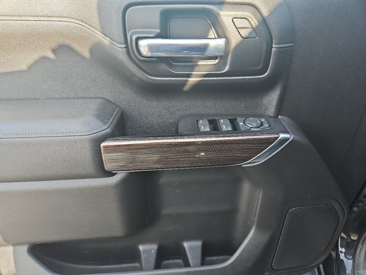 Chevrolet Silverado 1500 4WD Crew Cab 157" LT 2020