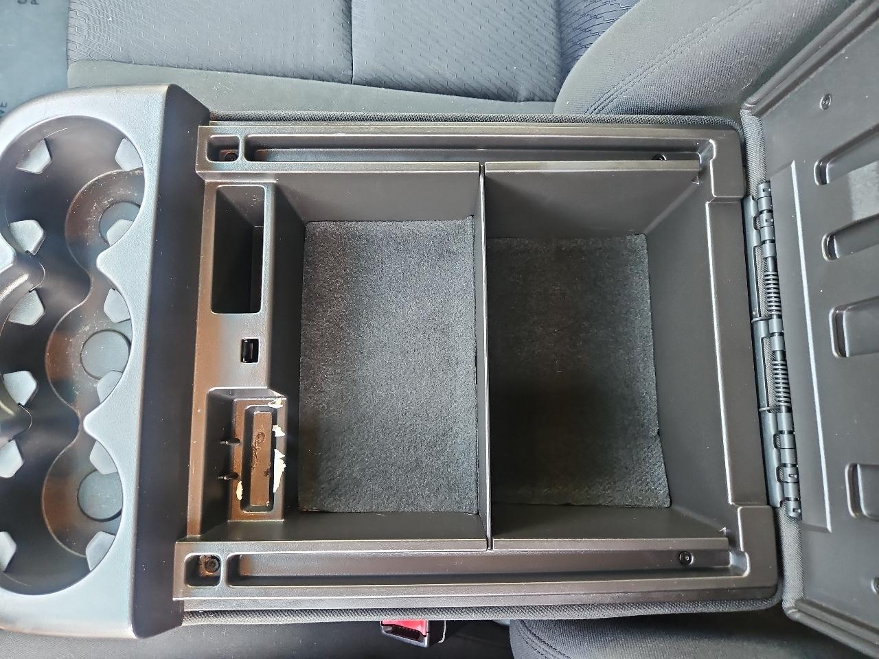 Chevrolet Silverado 1500 4WD Crew Cab 143.5" LT 2010