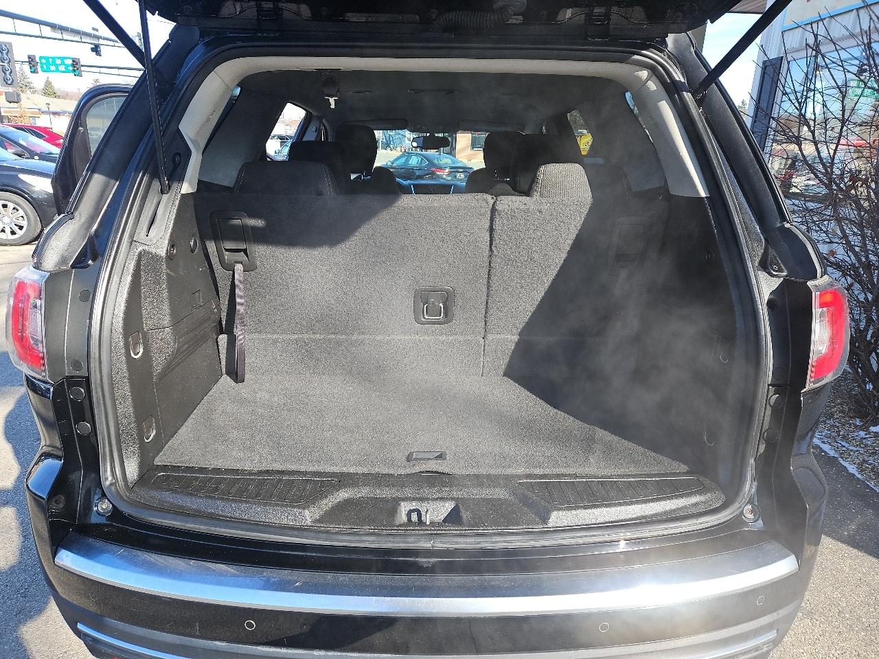 GMC Acadia AWD 4dr SLE w/SLE-2 2016