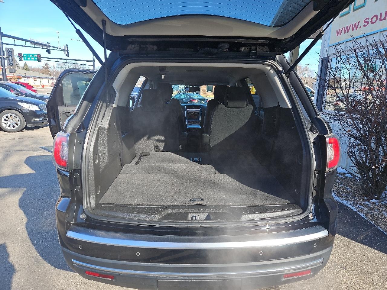 GMC Acadia AWD 4dr SLE w/SLE-2 2016