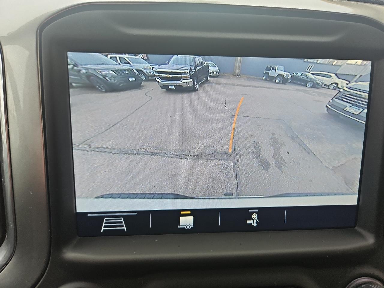 Chevrolet Silverado 1500 4WD Crew Cab 147" LT 2019