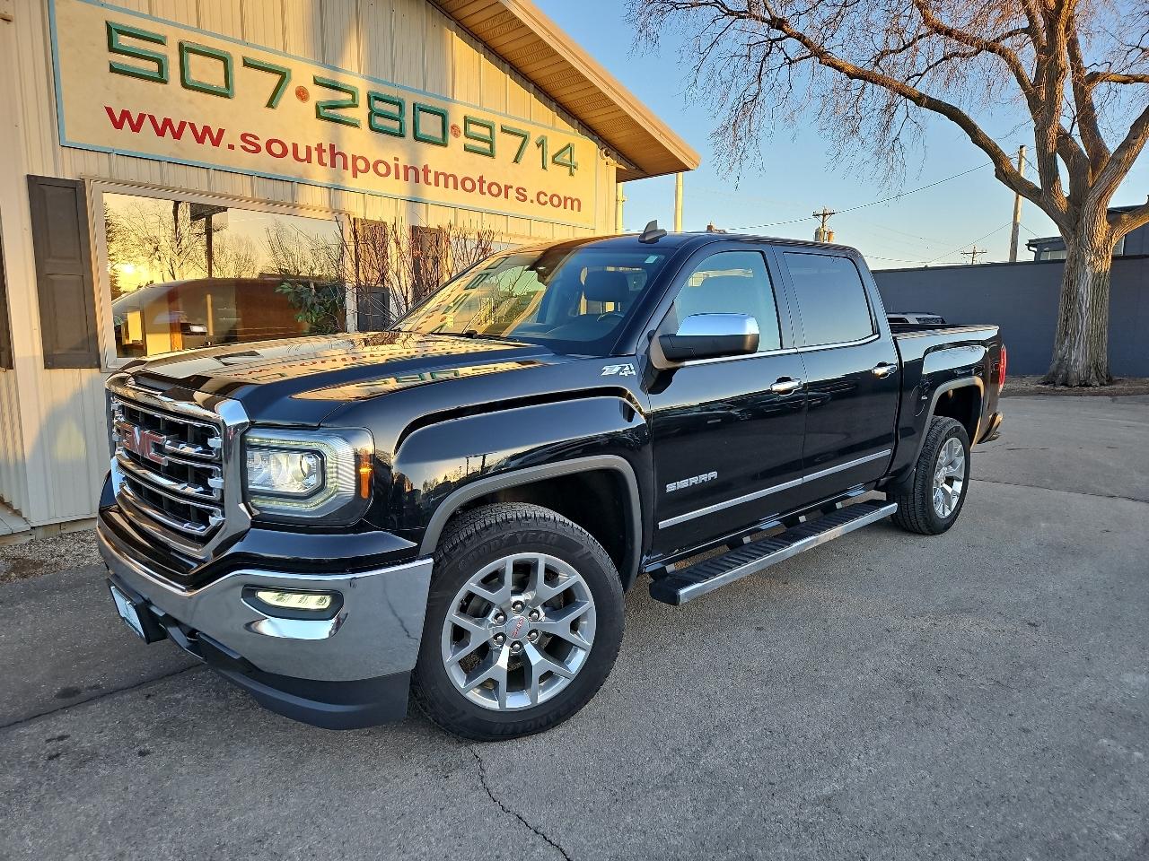 GMC Sierra 1500 4WD Crew Cab 143.5" SLT 2017
