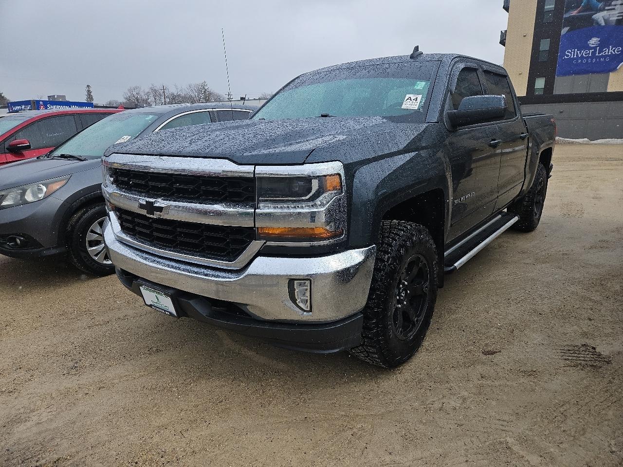 2018 Chevrolet Silverado 1500 4WD Crew Cab 143.5" LT w/1LT
