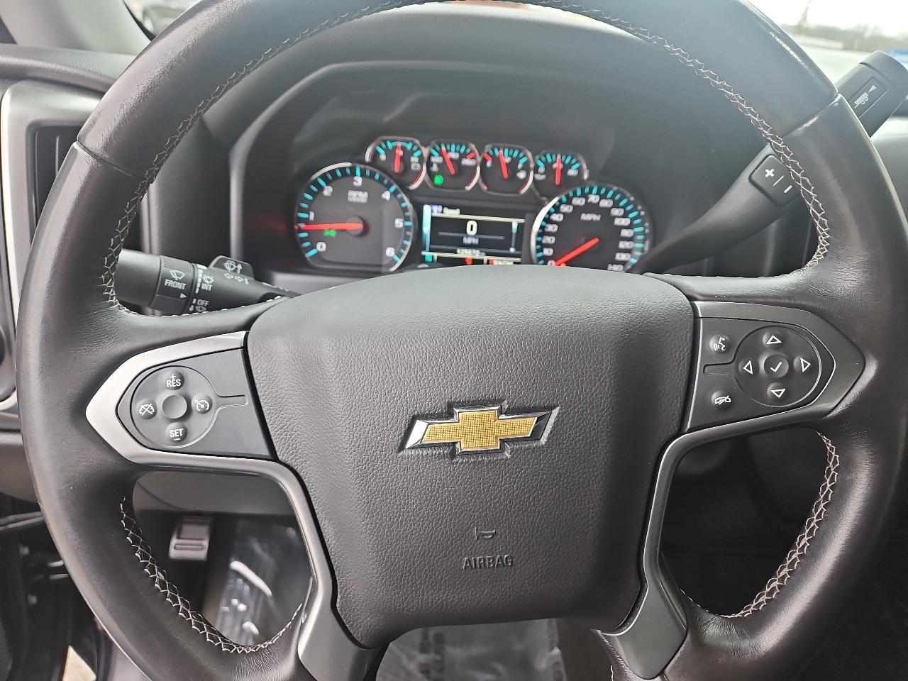 Chevrolet Silverado 1500 4WD Crew Cab 143.5" LT w/1LT 2016